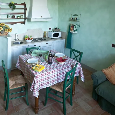 Borgo Vigna Vecchia Gospodarstwo agroturystyczne Cerreto Guidi